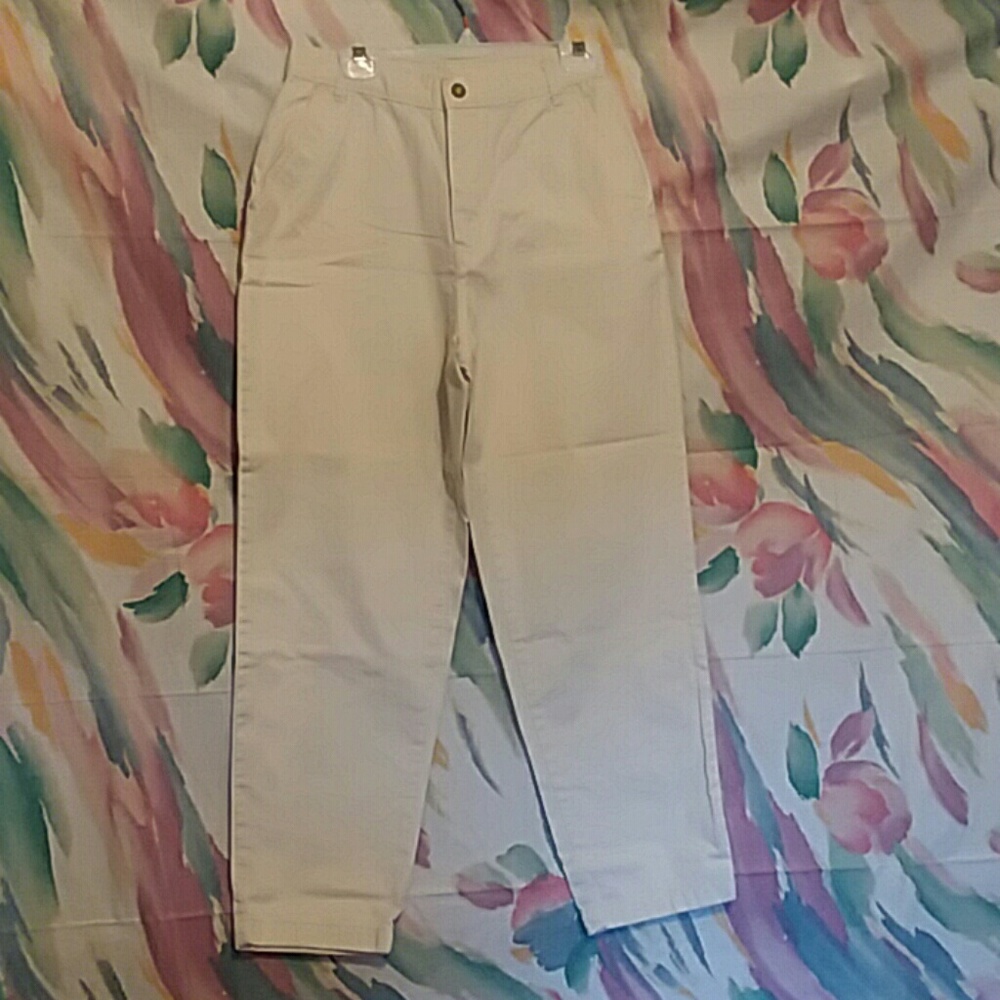 Must be bundled Dress pants. (1)c